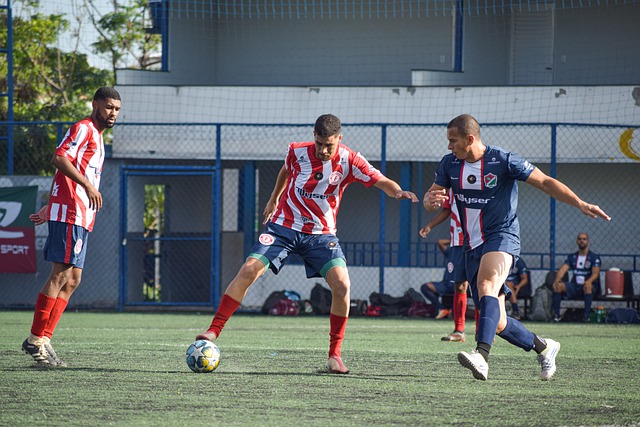 是AC米兰 是AC米兰